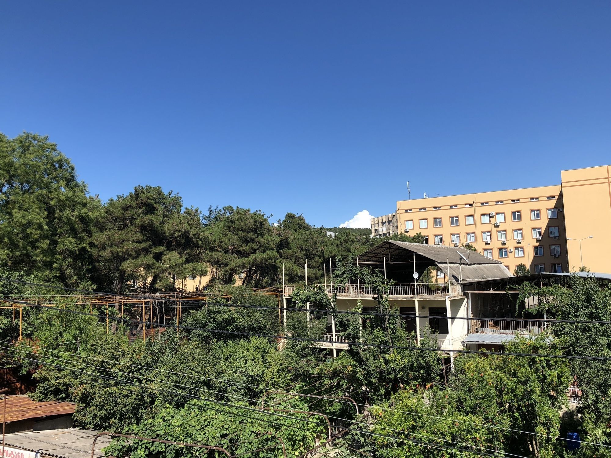 Lucky Family Hotel Tbilisi Exterior photo